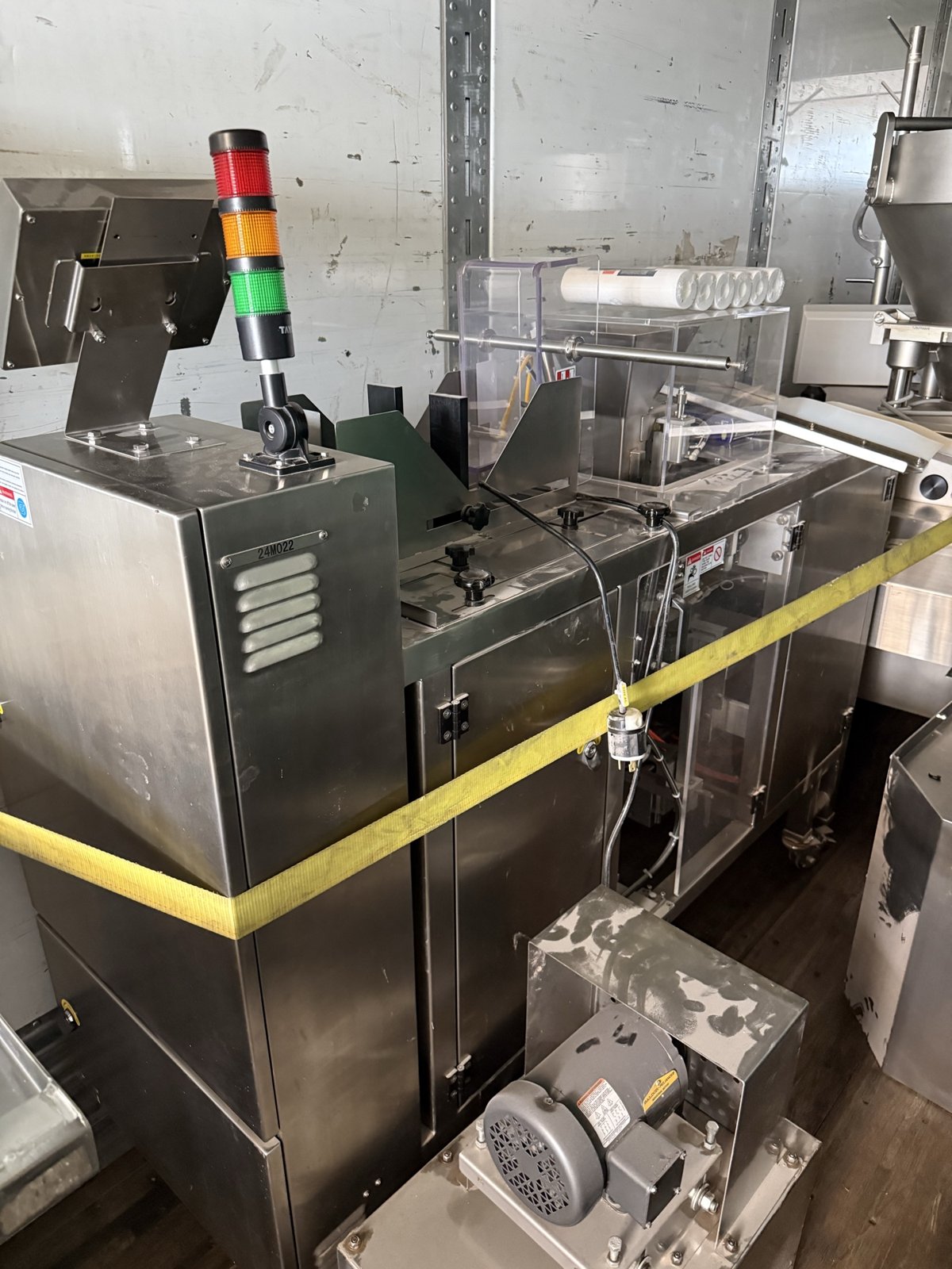 Barrington BPS Mini Bagger (VFFS) with Touchscreen